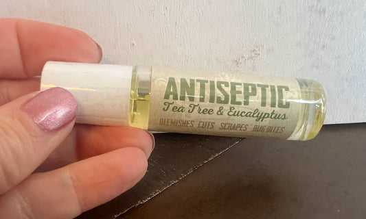 Tea Tree & Eucalyptus Rollerball