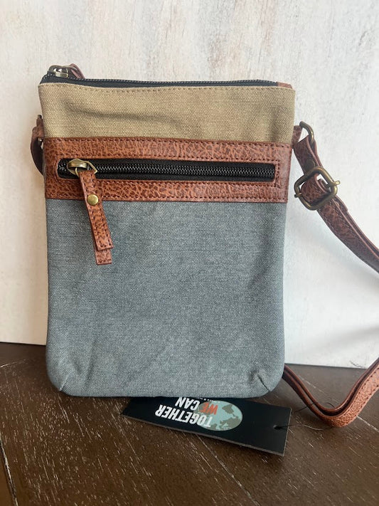 Ava Crossbody