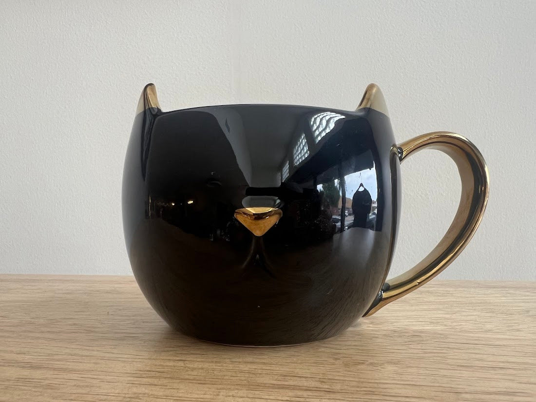 Chloe Cat Mug - Black