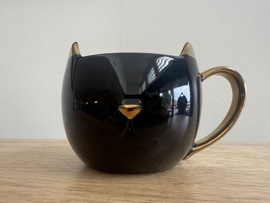 Chloe Cat Mug - Black